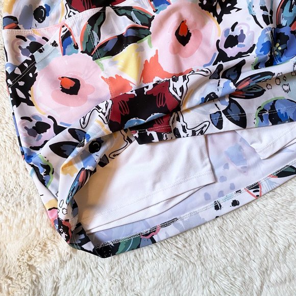 BSkinz Active Skort [Size M] - Picture 3 of 5